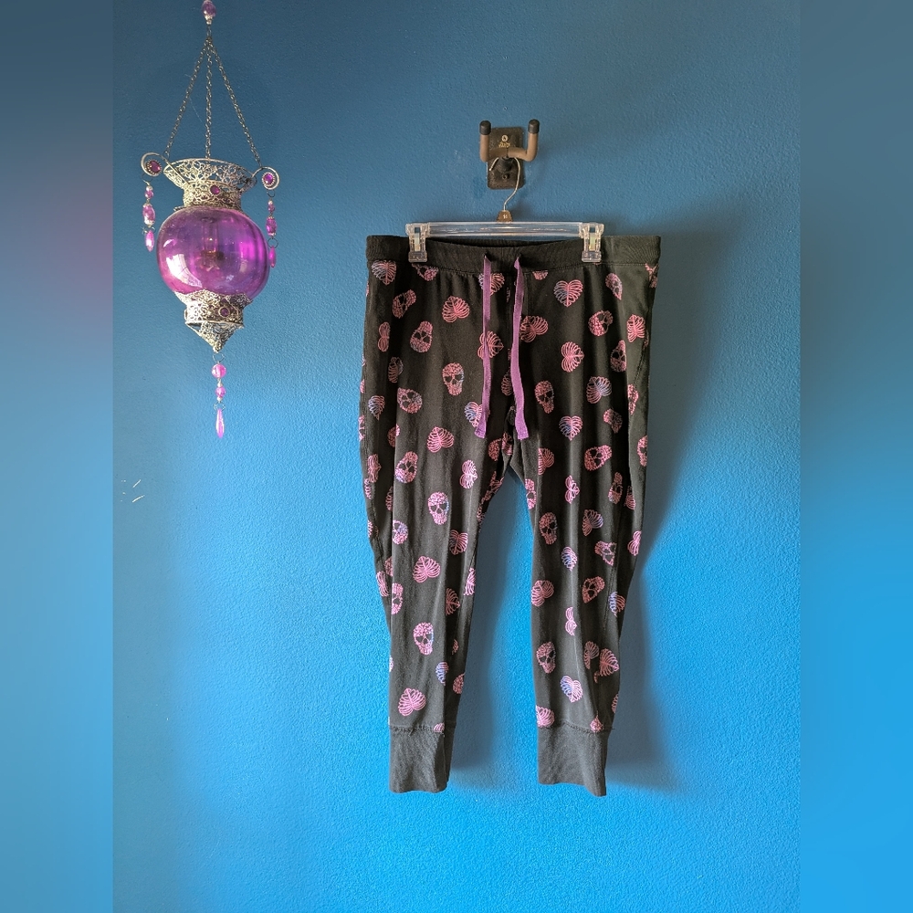 Skull Print Jogger Style Pajama Pants - Black and Pink